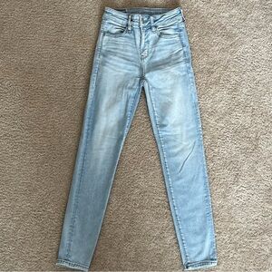 American Eagle Hi-Rise Jegging